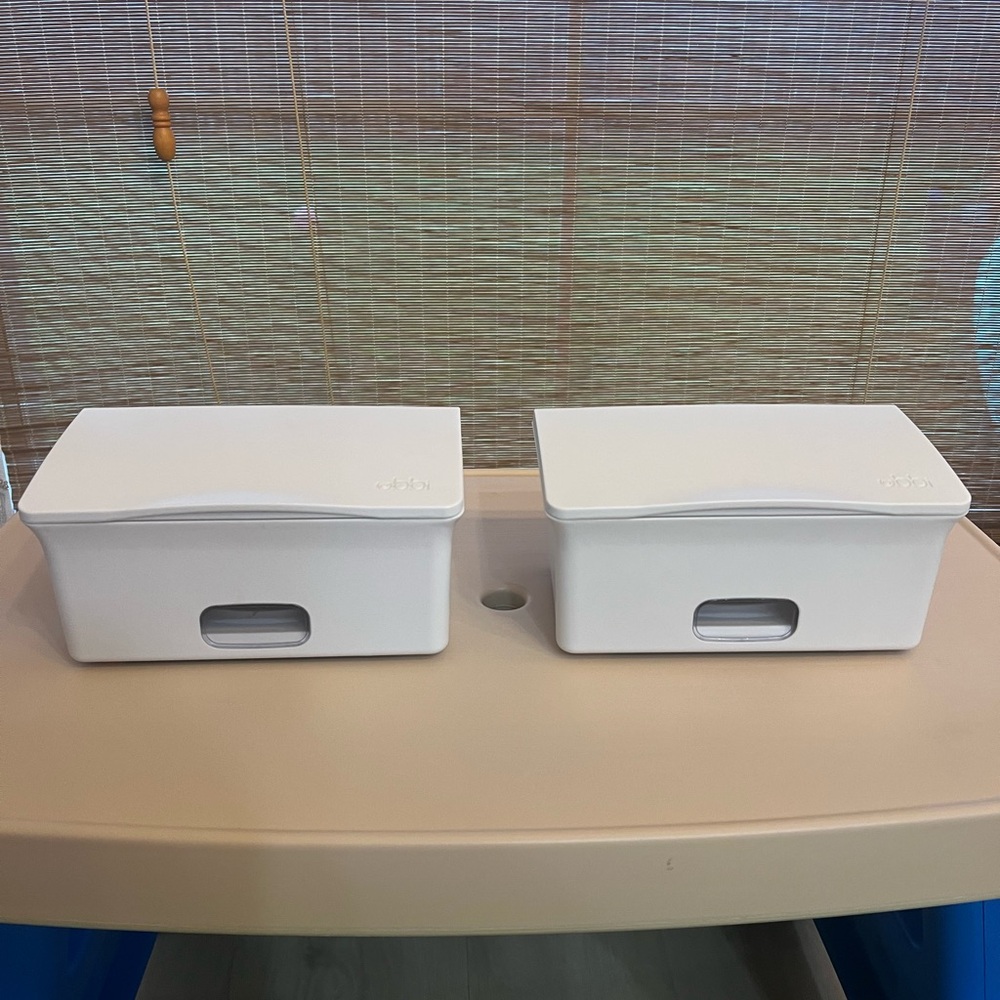 2 Ubbi Baby Wipes Dispenser with Weighted Plate